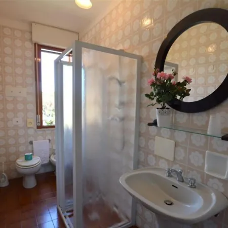 Fantastic Flat With Pool View Just Steps From The Sea Lignano Sabbiadoro