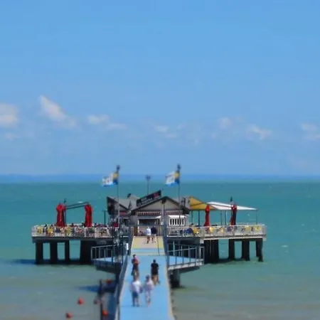 Fantastic Flat With Pool View Just Steps From The Sea Lignano Sabbiadoro